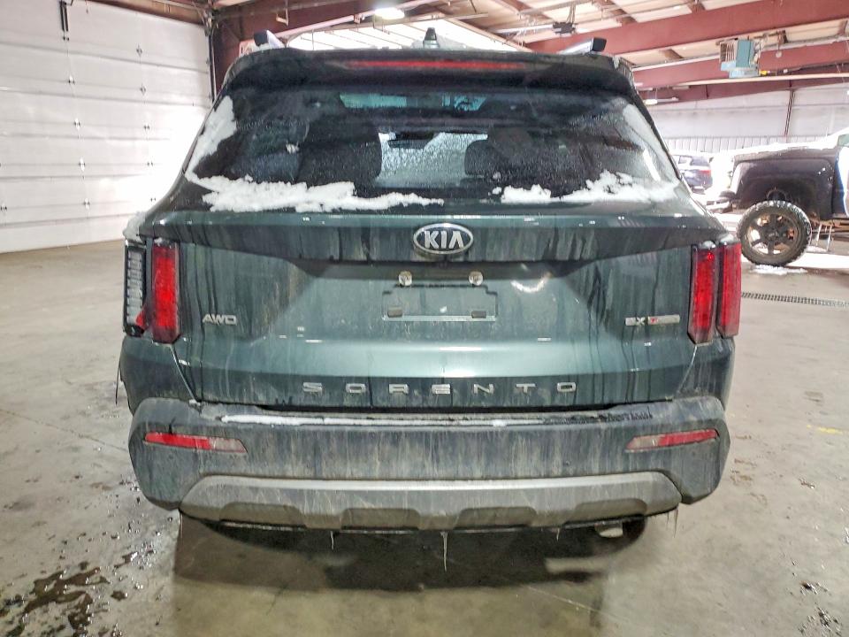 45973476 :رقم المزاد ، 5XYRHDLFXMG064621 vin ، 2021 Kia Sorento مزاد بيع