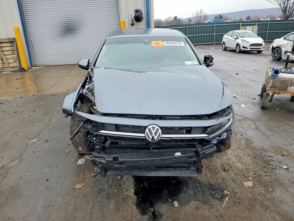46996476 :رقم المزاد ، 3VW5X7BUXSM066580 vin ، 2025 Volkswagen Jetta مزاد بيع