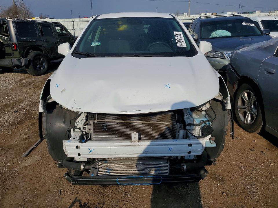 Продажа на аукционе авто 2021 Chevrolet Trax, vin: KL7CJKSB7MB329726, номер лота: 47991206