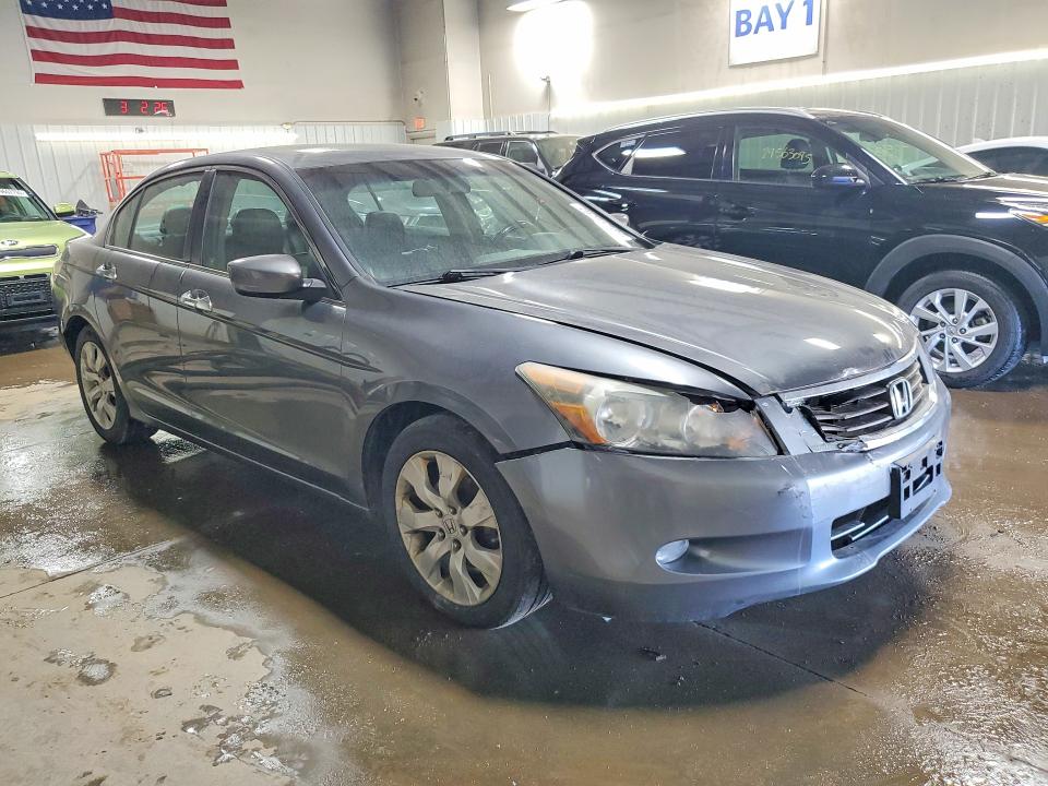 79268785 :رقم المزاد ، 1HGCP3F88AA016452 vin ، 2010 Honda Accord مزاد بيع
