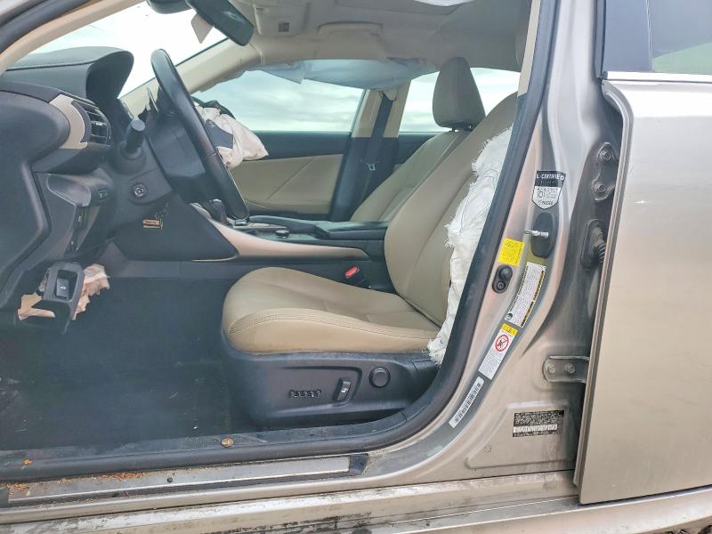 41782286 :رقم المزاد ، JTHBA1D29H5047208 vin ، 2017 Lexus Is مزاد بيع