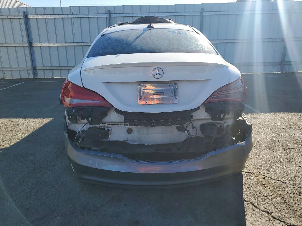Продажа на аукционе авто 2015 Mercedes-benz Cla, vin: WDDSJ4EB9FN284429, номер лота: 47273806