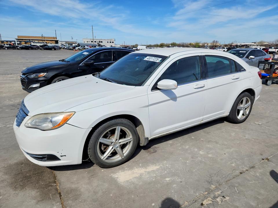46517226 :رقم المزاد ، 1C3CCBAB3CN296076 vin ، 2012 Chrysler 200 مزاد بيع