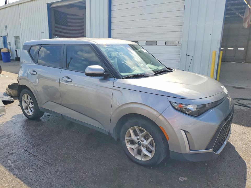 78865245 :رقم المزاد ، KNDJ23AU3P7873762 vin ، 2023 Kia Soul مزاد بيع