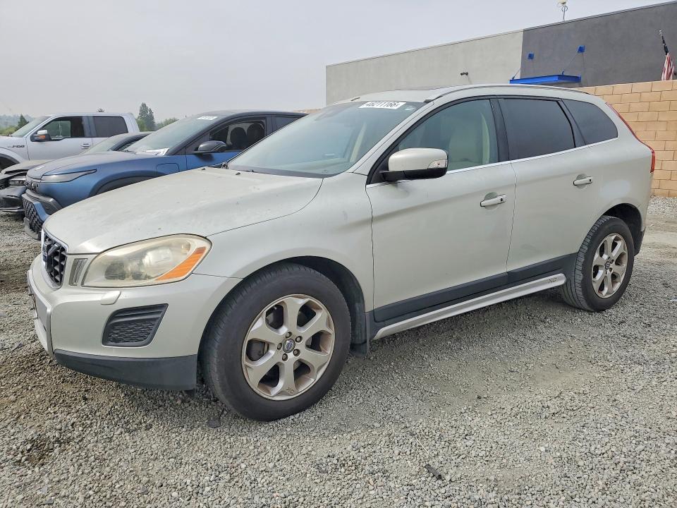 48211166 :رقم المزاد ، YV4952DL2D2381964 vin ، 2013 Volvo Xc60 مزاد بيع