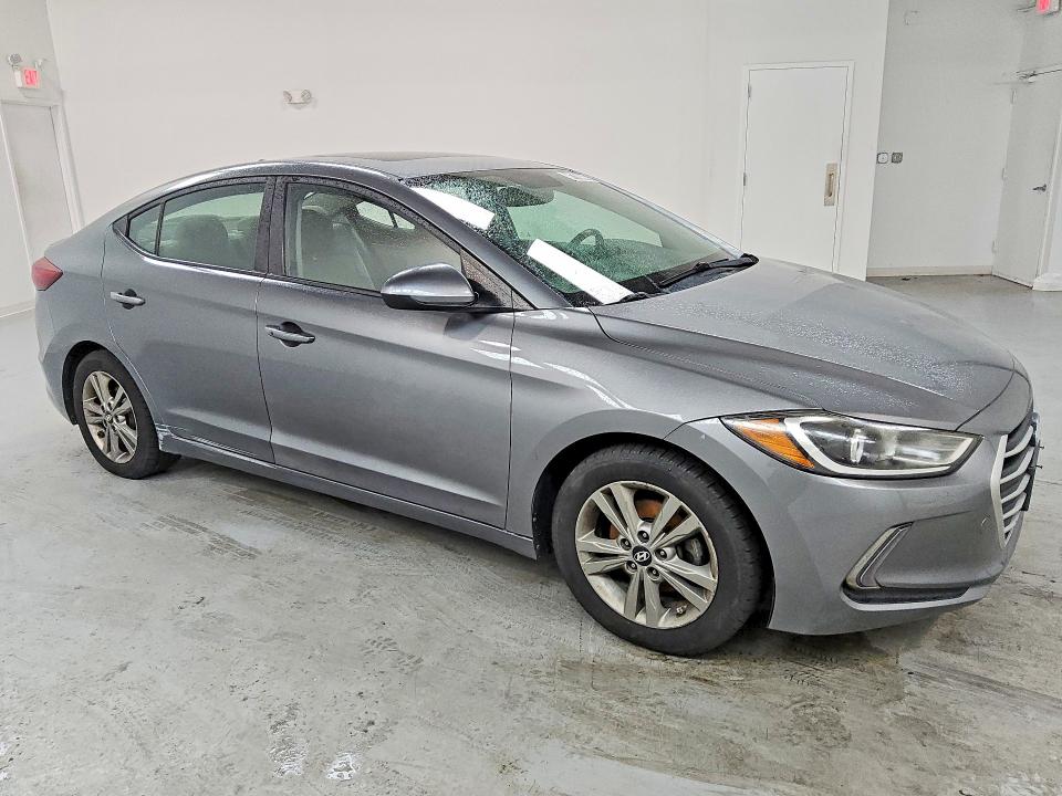 41784446 :رقم المزاد ، KMHD84LF6JU578238 vin ، 2018 Hyundai Elantra مزاد بيع