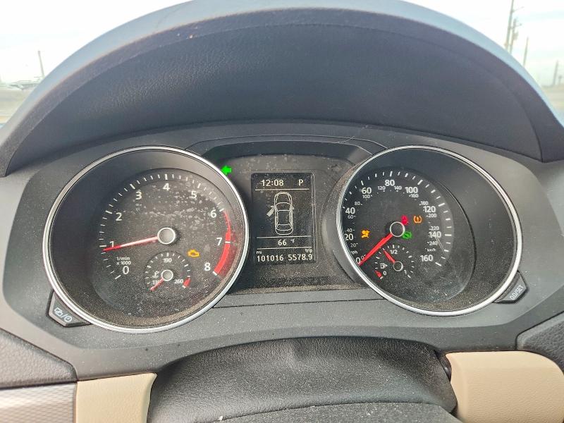 46813326 :رقم المزاد ، 3VWDB7AJ6JM252245 vin ، 2018 Volkswagen Jetta مزاد بيع