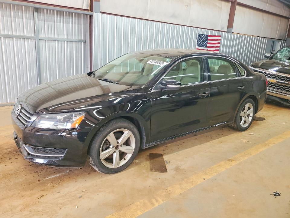 2013 Volkswagen Passat მანქანა იყიდება აუქციონზე, vin: 1VWBP7A38DC059496, აუქციონის ნომერი: 45746046