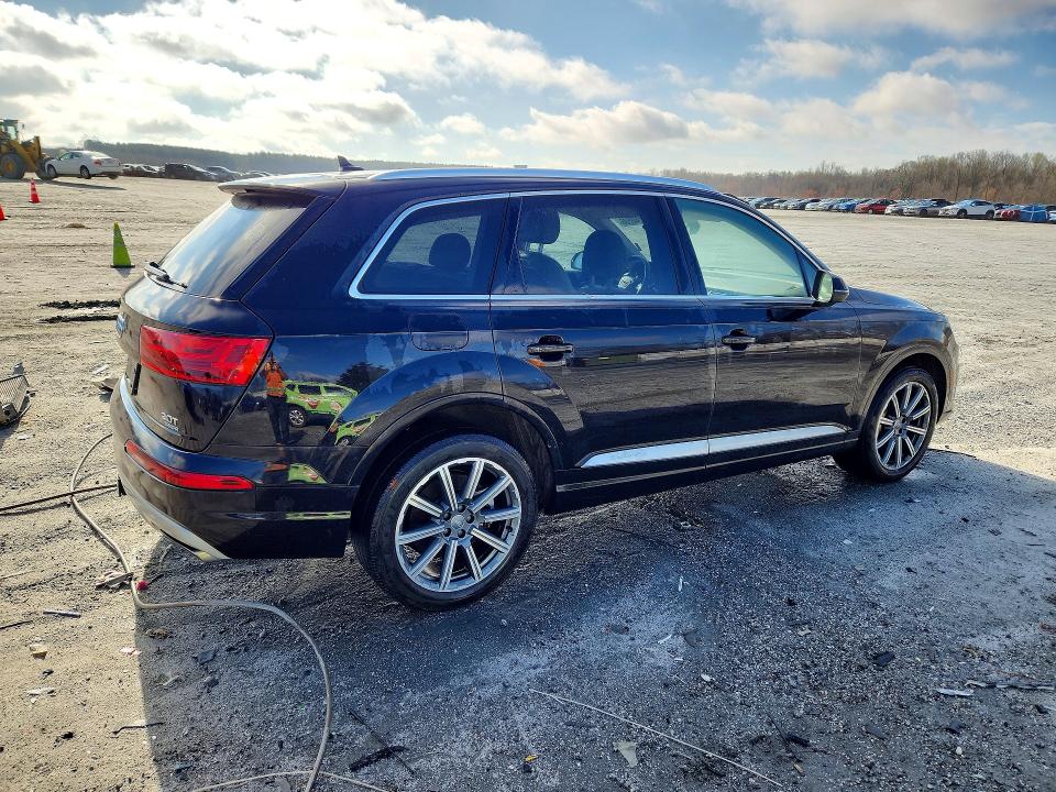 41948586 :رقم المزاد ، WA1LAAF76HD033264 vin ، 2017 Audi Q7 مزاد بيع