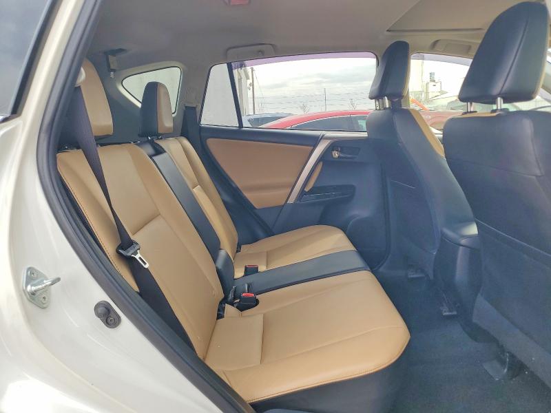 Продаж на аукціоні авто 2018 Toyota Rav4, vin: JTMDFREV3JD227167, номер лоту: 47078306