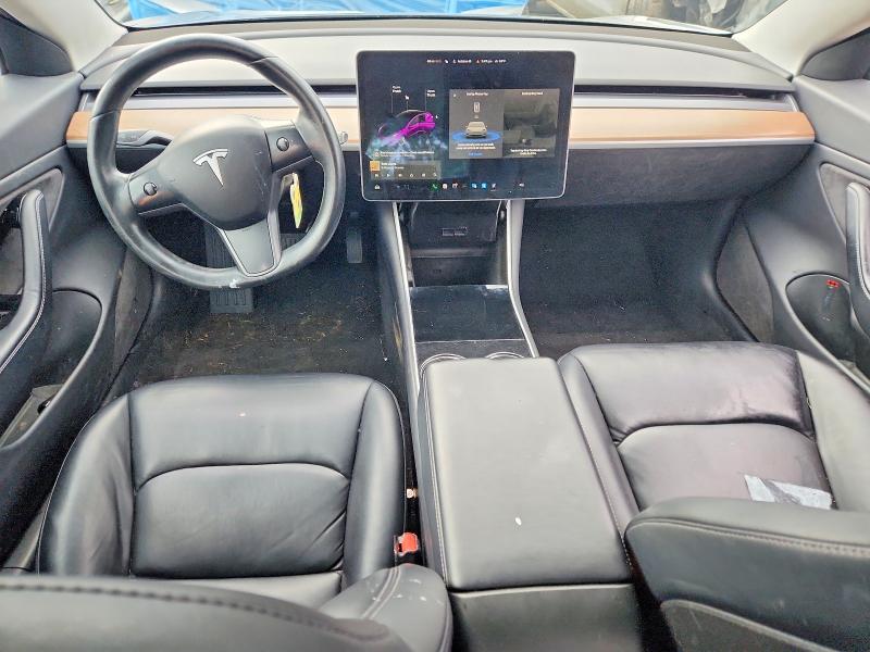 78909405 :رقم المزاد ، 5YJ3E1EA1JF052567 vin ، 2018 Tesla Model 3 مزاد بيع