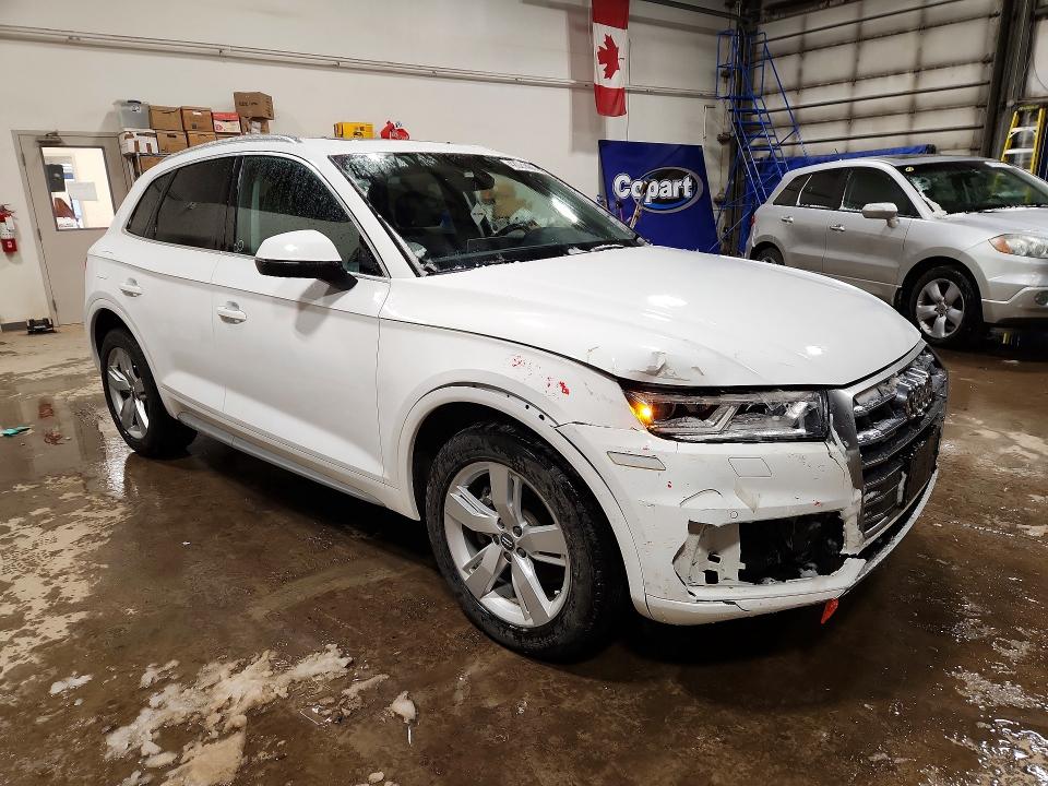 Продажа на аукционе авто 2018 Audi Q5, vin: WA1CNAFY0J2222913, номер лота: 42021406