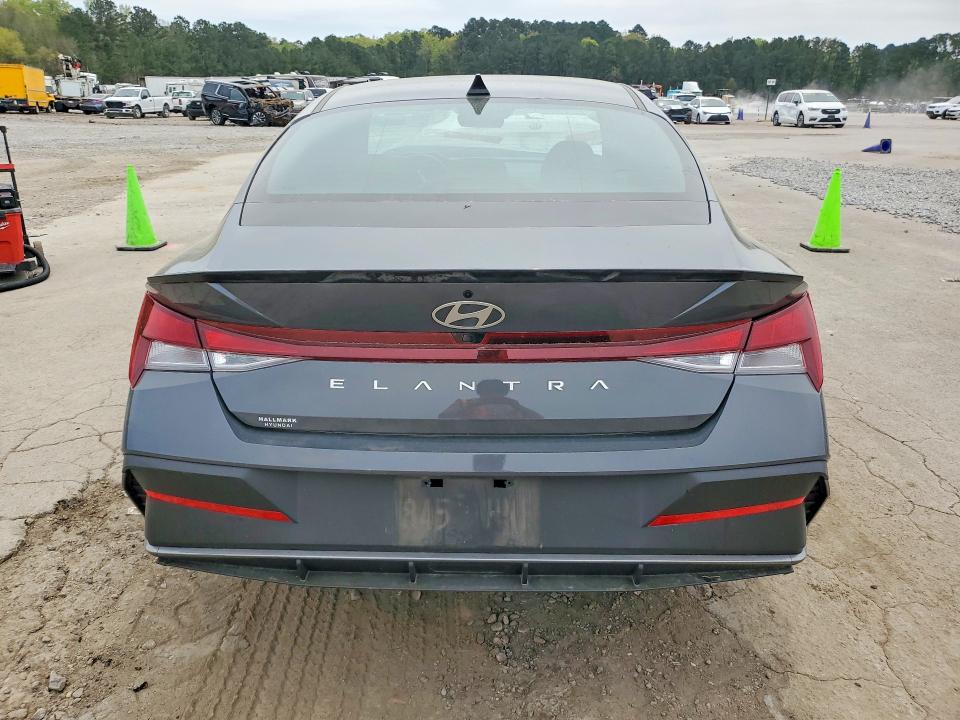 2025 Hyundai Elantra მანქანა იყიდება აუქციონზე, vin: KMHLM4DG8SU967205, აუქციონის ნომერი: 47440666