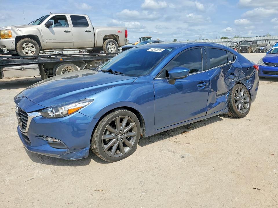 48013696 :رقم المزاد ، 3MZBN1V38JM271080 vin ، 2018 Mazda 3 مزاد بيع