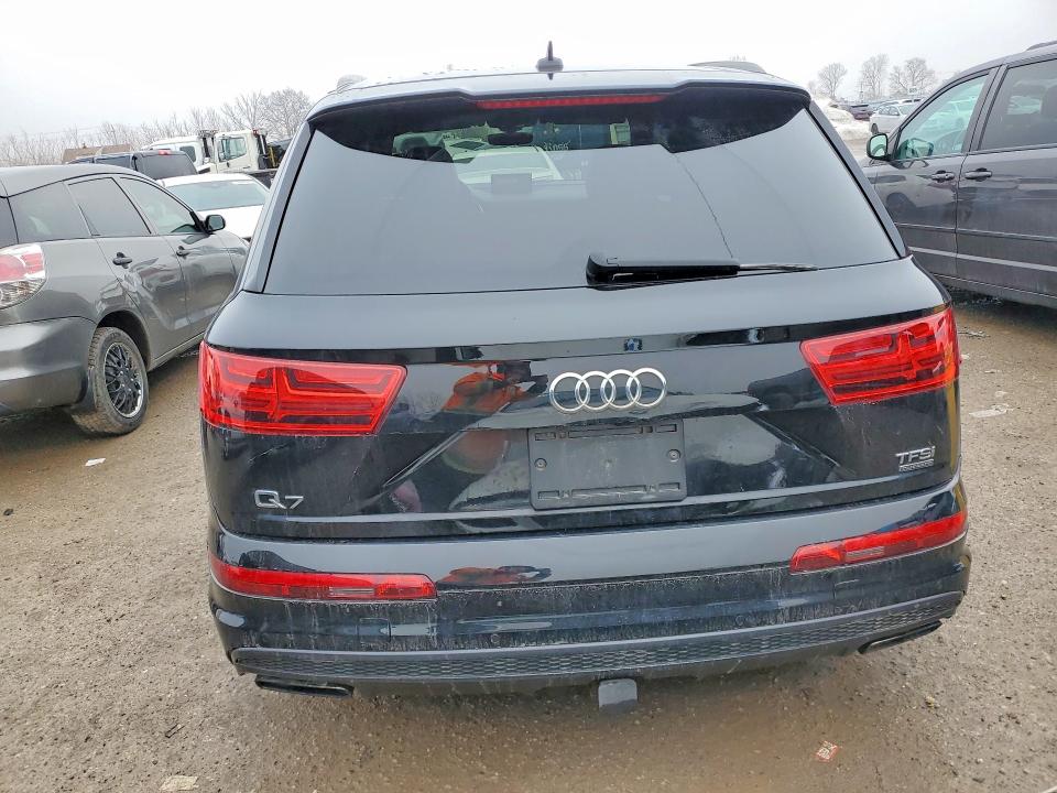 Продажа на аукционе авто 2017 Audi Q7, vin: WA1WAAF72HD042010, номер лота: 79424725