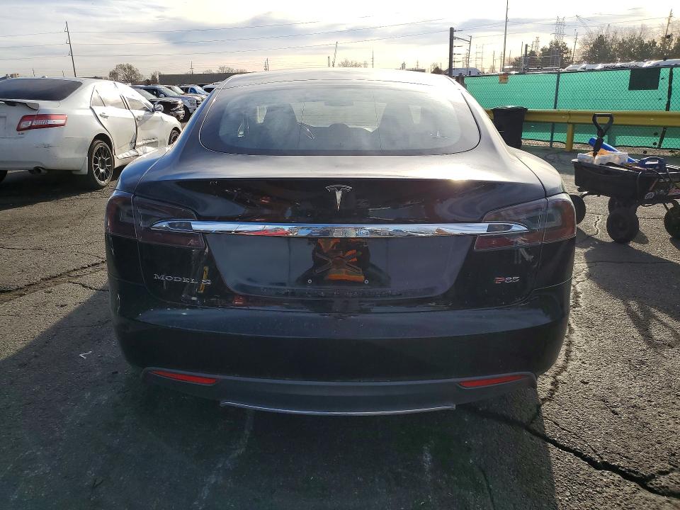 Aukcja sprzedaży 2013 Tesla Model S, vin: 5YJSA1CN1DFP16187, numer aukcji: 46701226