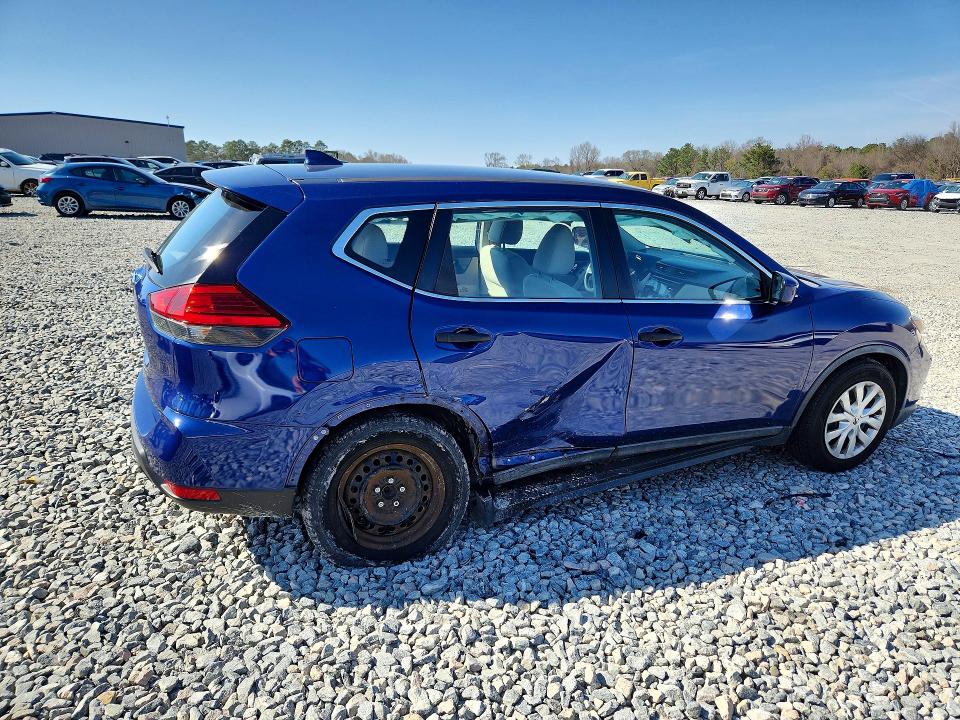 2017 Nissan Rogue მანქანა იყიდება აუქციონზე, vin: KNMAT2MT8HP584680, აუქციონის ნომერი: 79204575