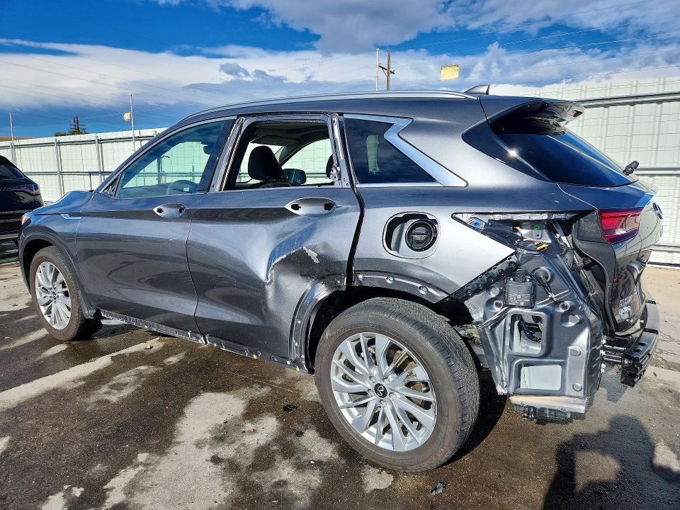 2023 Infiniti Qx50 მანქანა იყიდება აუქციონზე, vin: 3PCAJ5BB3PF123283, აუქციონის ნომერი: 41848286
