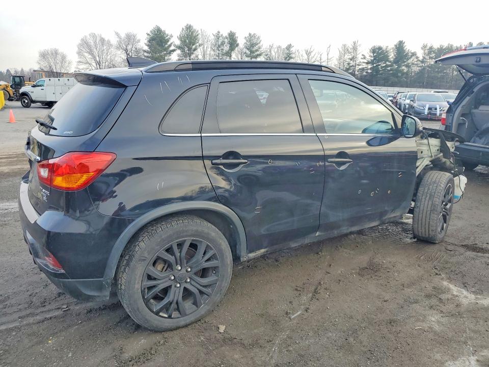 Продаж на аукціоні авто 2018 Mitsubishi Outlander Sport, vin: JA4AR4AW2JZ026286, номер лоту: 79854345