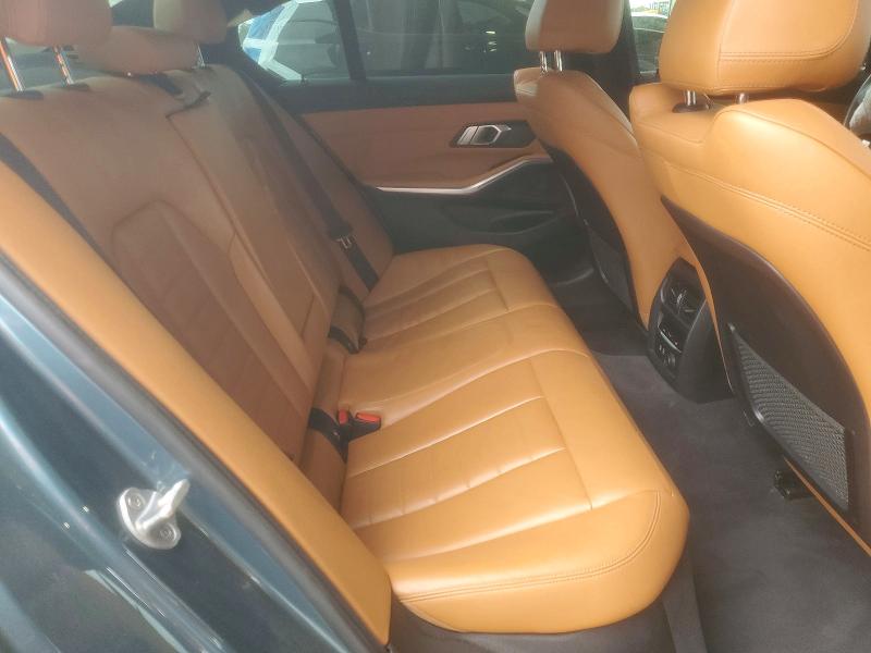 46364796 :رقم المزاد ، WBA5R1C58KAK11871 vin ، 2019 Bmw 330i مزاد بيع