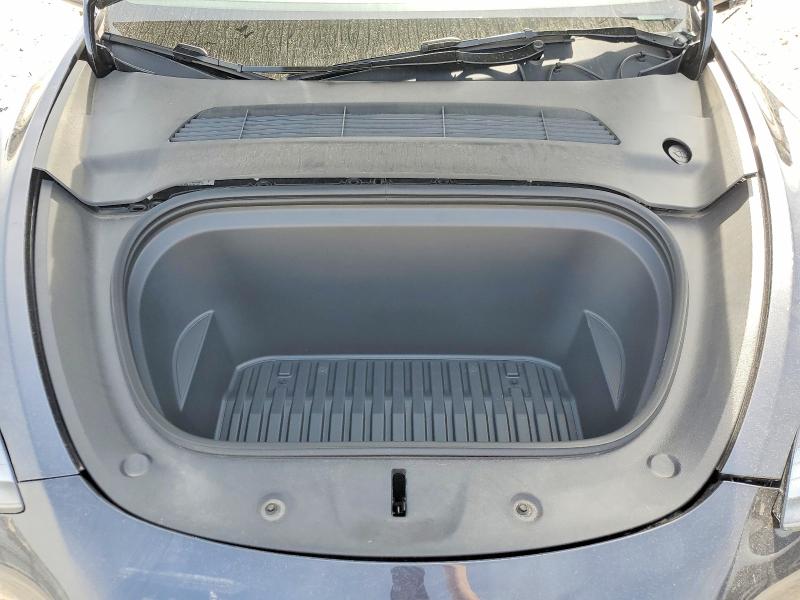 46346936 :رقم المزاد ، 7SAYGDED1RA311050 vin ، 2024 Tesla Model Y مزاد بيع