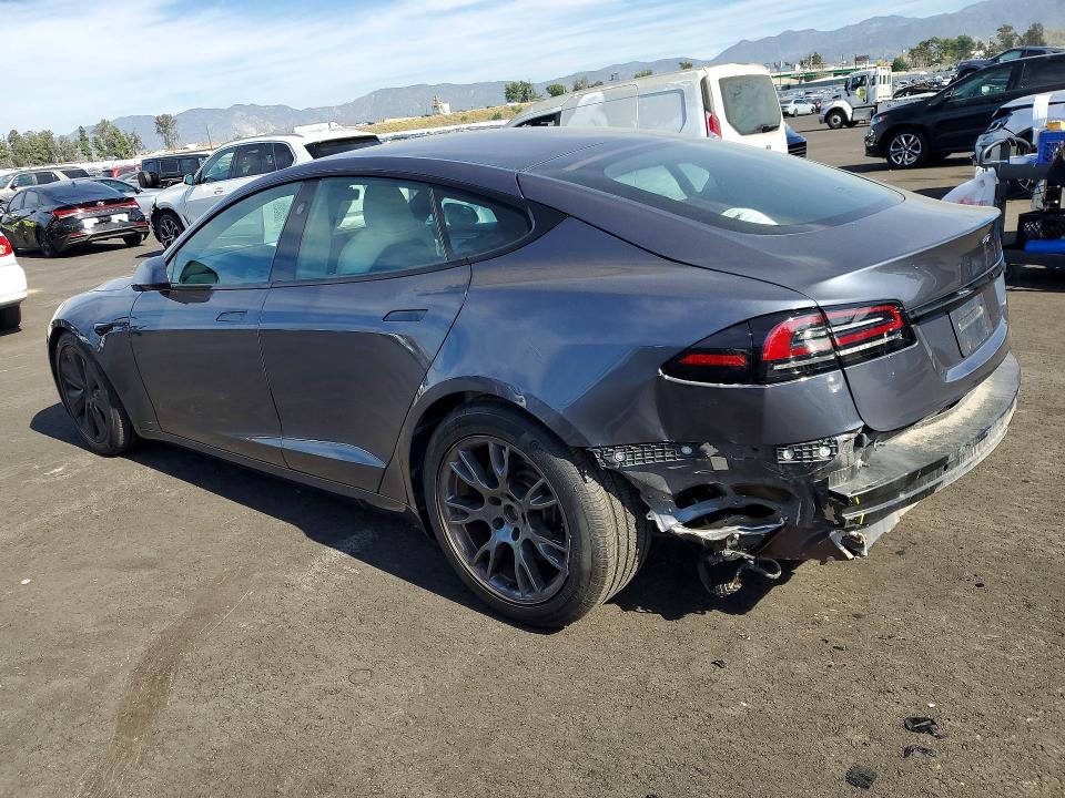 79452695 :رقم المزاد ، 5YJSA1E51NF492269 vin ، 2022 Tesla Model S مزاد بيع