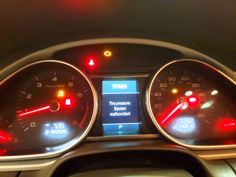 45590636 :رقم المزاد ، WA1LGAFE6ED008972 vin ، 2014 Audi Q7 مزاد بيع