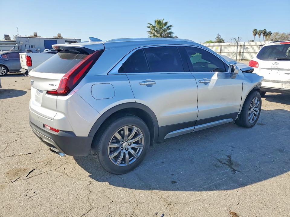 41826476 :رقم المزاد ، 1GYFZCR49KF159679 vin ، 2019 Cadillac Xt4 مزاد بيع