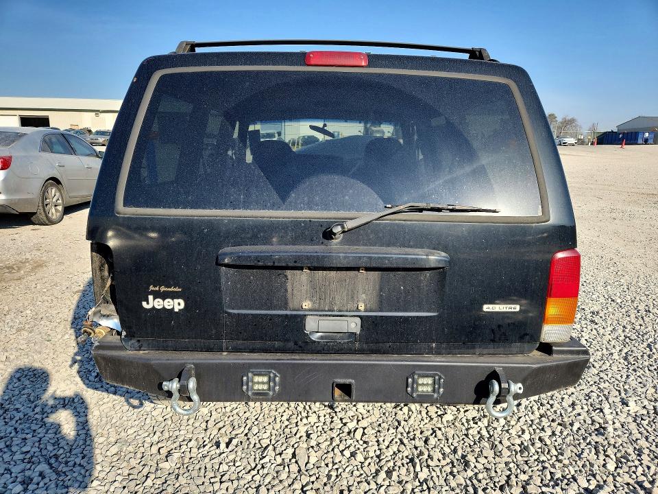 2000 Jeep Cherokee მანქანა იყიდება აუქციონზე, vin: 1J4FF48S3YL259172, აუქციონის ნომერი: 46642696