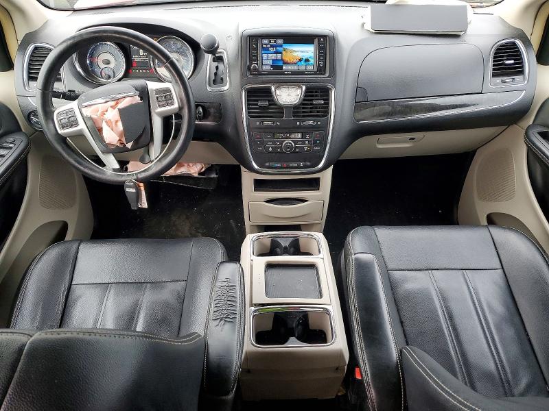 47379126 :رقم المزاد ، 2C4RC1BG7GR149357 vin ، 2016 Chrysler Town & Country مزاد بيع