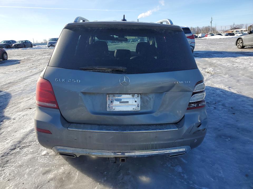 Продажа на аукционе авто 2015 Mercedes-benz Glk, vin: WDCGG0EB7FG425357, номер лота: 77750305
