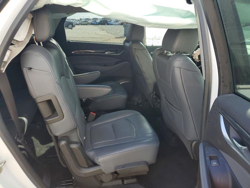 52272136 :رقم المزاد ، 5GAERBKW2JJ216017 vin ، 2018 Buick Enclave مزاد بيع