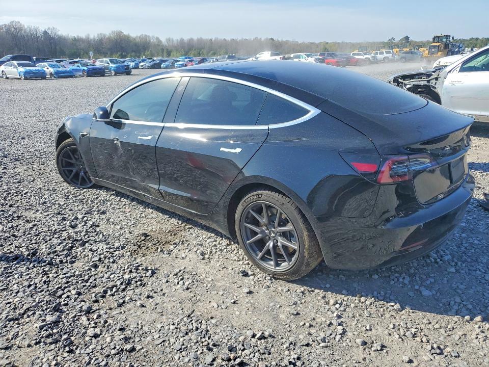 46188646 :رقم المزاد ، 5YJ3E1EA1KF306621 vin ، 2019 Tesla Model 3 مزاد بيع