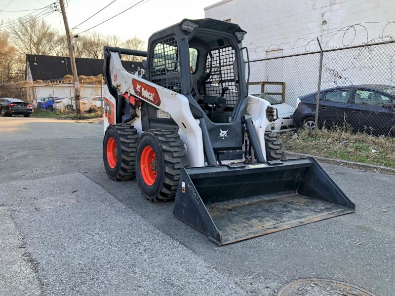 47998426 :رقم المزاد ، B4CD16341 vin ، 2022 Bobcat S76 مزاد بيع