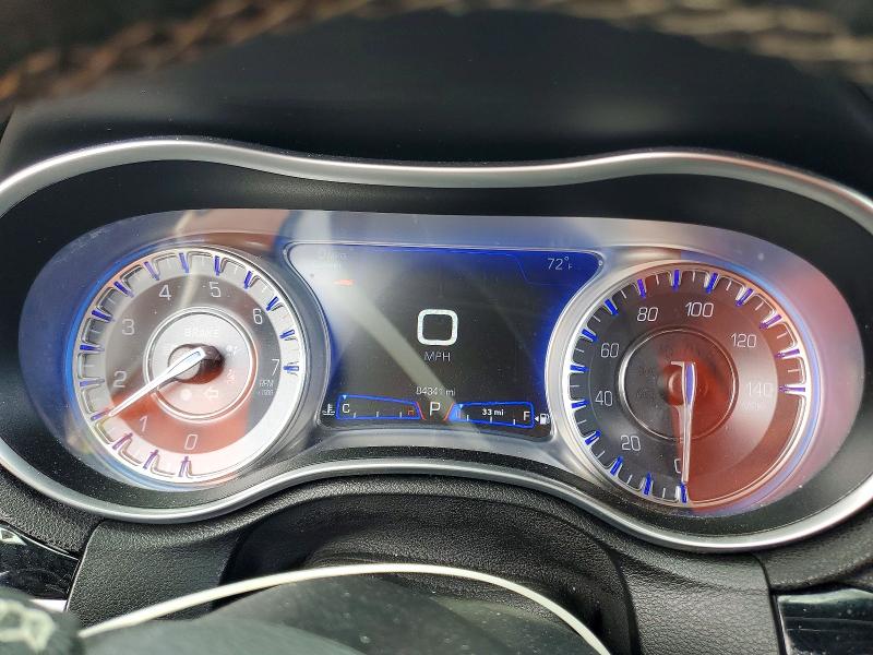 2021 Chrysler 300 მანქანა იყიდება აუქციონზე, vin: 2C3CCABGXMH545620, აუქციონის ნომერი: 45570676