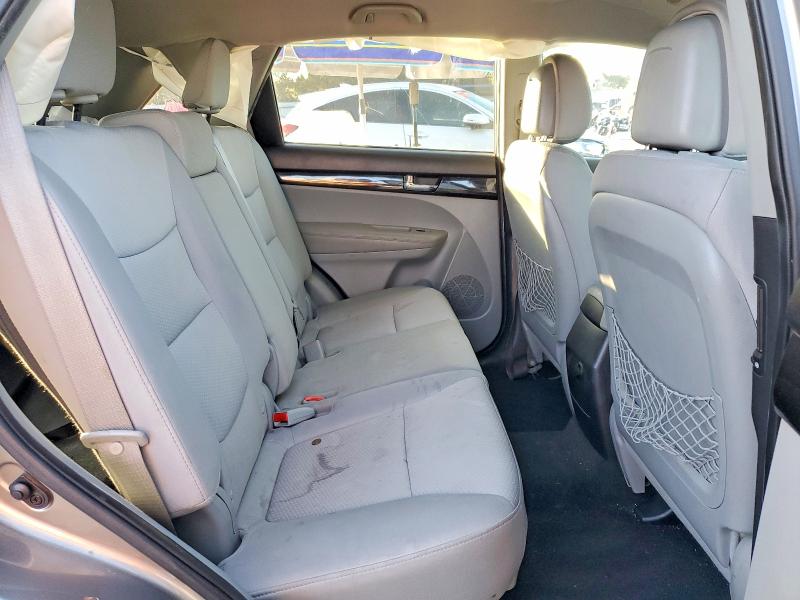79575145 :رقم المزاد ، 5XYKTDA24DG336323 vin ، 2013 Kia Sorento مزاد بيع