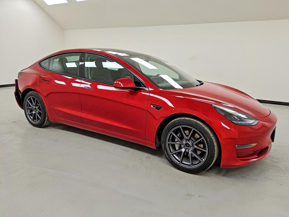 2022 Tesla Model 3 მანქანა იყიდება აუქციონზე, vin: 5YJ3E1EB0NF288836, აუქციონის ნომერი: 47599496