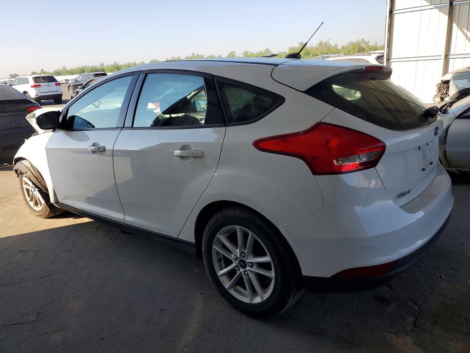 2015 Ford Focus მანქანა იყიდება აუქციონზე, vin: 1FADP3K2XFL242708, აუქციონის ნომერი: 46914256