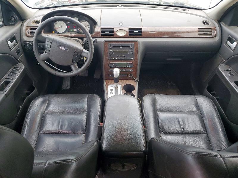 41826116 :رقم المزاد ، 1FAHP25145G188313 vin ، 2005 Ford Five Hundred مزاد بيع