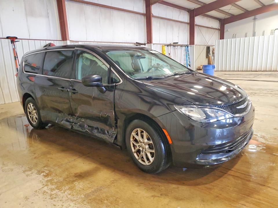 46429426 :رقم المزاد ، 2C4RC1CG0LR126138 vin ، 2020 Chrysler Voyager مزاد بيع