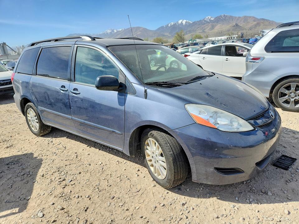 46766746 :رقم المزاد ، 5TDBK23C08S013361 vin ، 2008 Toyota Sienna مزاد بيع