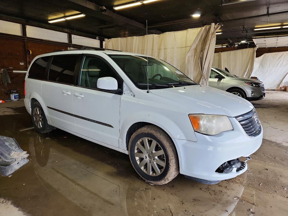 2016 Chrysler Town & Country მანქანა იყიდება აუქციონზე, vin: 2C4RC1BG6GR301712, აუქციონის ნომერი: 47016386