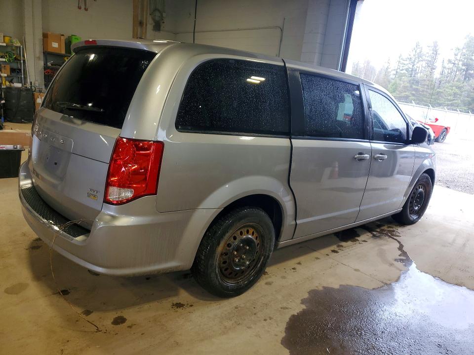 48125536 :رقم المزاد ، 2C4RDGEG8JR302699 vin ، 2018 Dodge Grand Caravan مزاد بيع