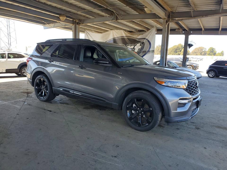 41950126 :رقم المزاد ، 1FMSK8KH2RGA38317 vin ، 2024 Ford Explorer مزاد بيع