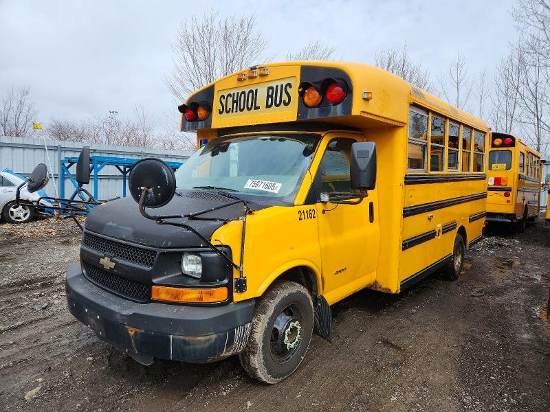 2011 Thomas School Bus მანქანა იყიდება აუქციონზე, vin: 1GB6G5BG2B1104987, აუქციონის ნომერი: 75971605