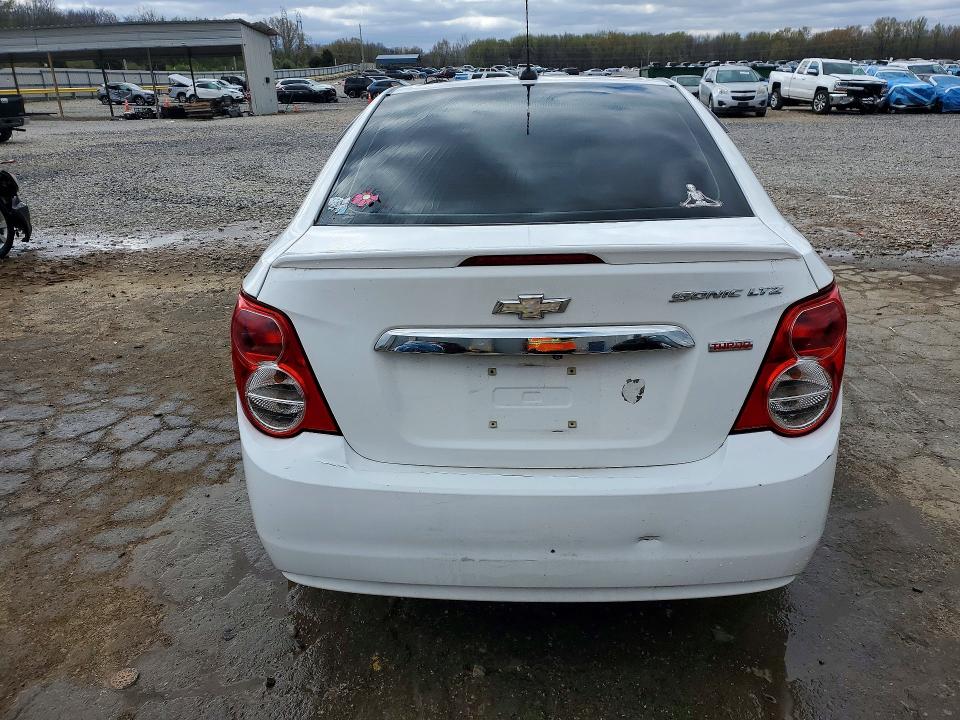 Продаж на аукціоні авто 2015 Chevrolet Sonic, vin: 1G1JE5SB0F4186084, номер лоту: 46380806
