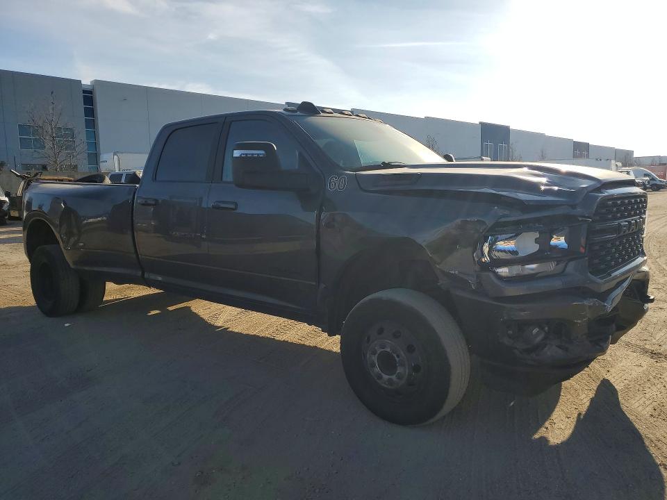 46056646 :رقم المزاد ، 3C63RRHL9RG295492 vin ، 2024 Ram 3500bghorn مزاد بيع