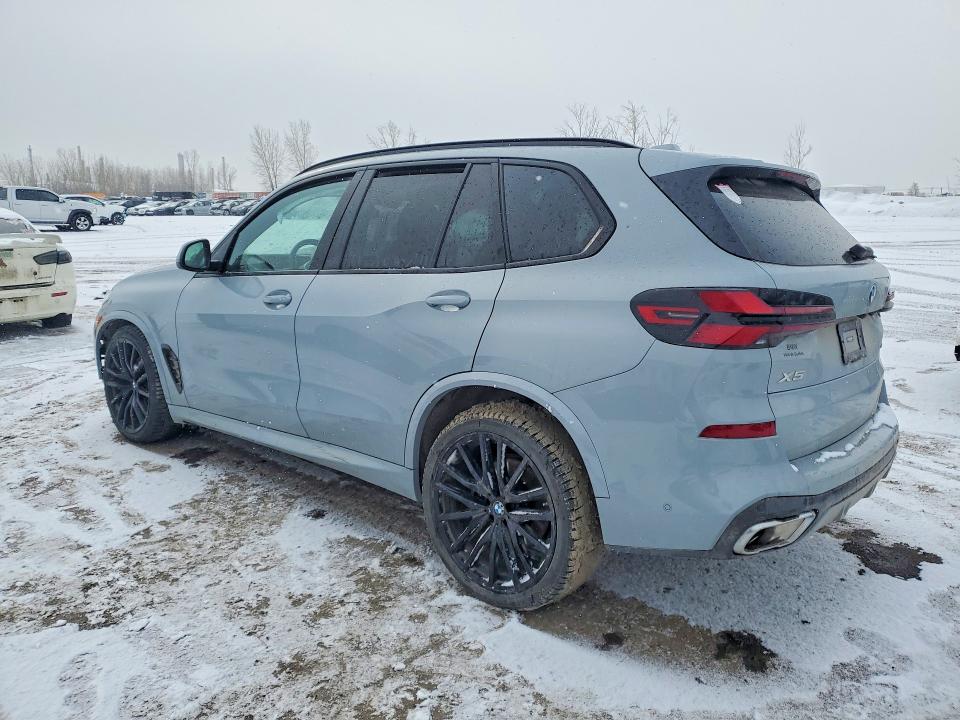 46534946 :رقم المزاد ، 5UX23EU00R9S63300 vin ، 2024 Bmw X5 مزاد بيع