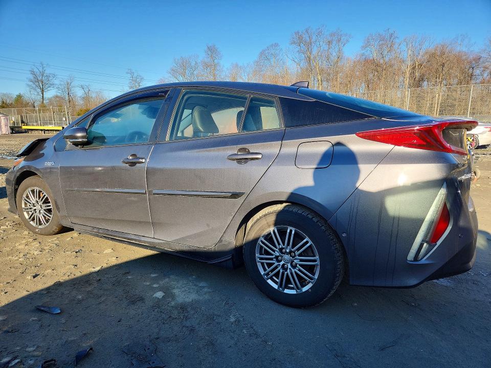 41946806 :رقم المزاد ، JTDKAMFP8M3191883 vin ، 2021 Toyota Prius Prime مزاد بيع