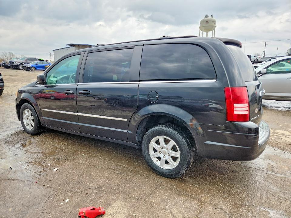 48271556 :رقم المزاد ، 2A4RR5D13AR422309 vin ، 2010 Chrysler Town & Country مزاد بيع
